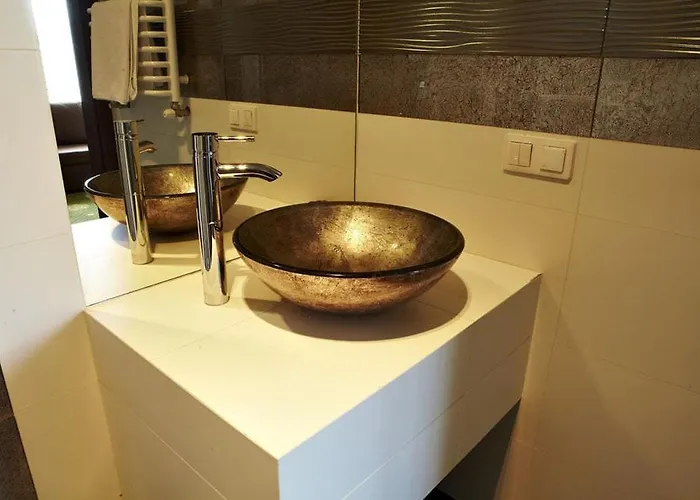 Hotel Maxima Wolanów